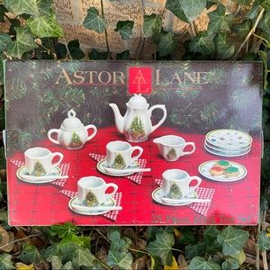 NIB.  ASTOR LANE 25 Piece Mini Tea Set from Dillards